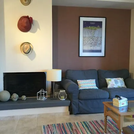 Seafront ιι In Kiveri, Near Nafplion. Apartment *