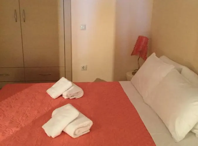 Apartment Seafront ιι In Kiveri, Near Nafplion.